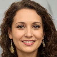 Claudia Ramírez 🇨🇴 (41 años)